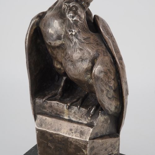 Large bird sculpture around 1900 Gran escultura de pájaro alrededor de 1900

Bro&hellip;
