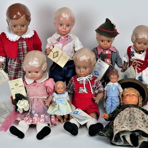 Convolute Schildkröt dolls, 9 pieces Bambole Convolute Schildkröt, 9 pezzi

bamb&hellip;