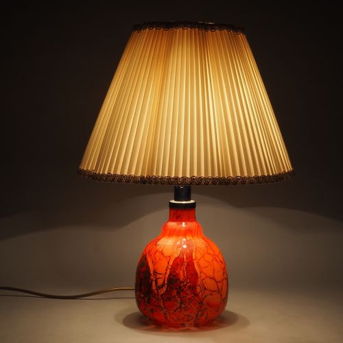 WMF Ikora lamp 50s WMF Ikora lamp 50s

The base of the lamp is made of red glass&hellip;