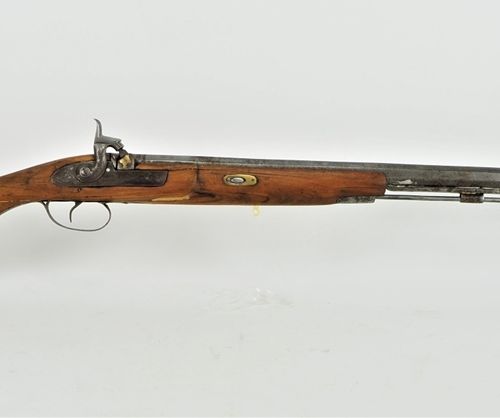 Muzzleloading rifle, cal. 12 12毫米口径的枪口装填步枪

1900年左右，实用，有使用过的痕迹，全长约116厘米



Vorde&hellip;