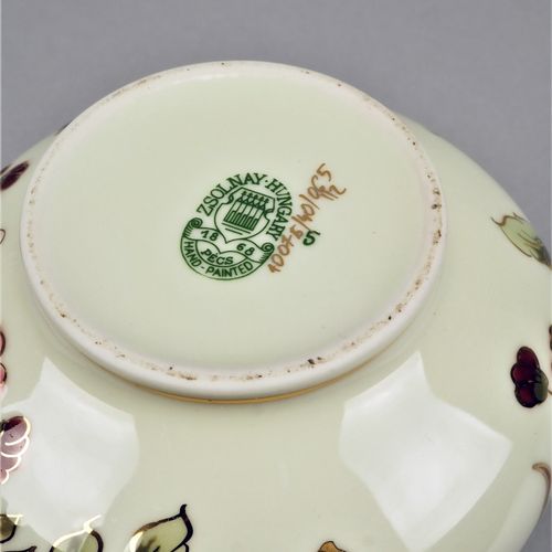 Porcelain vase, 50s Vaso in porcellana, anni '50

lavorato ad arte, fortemente b&hellip;