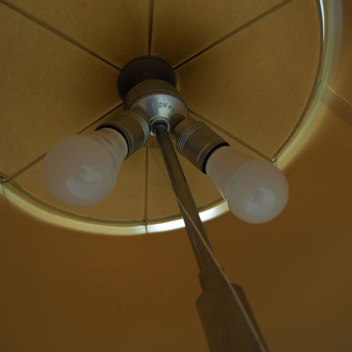 Floor lamp, 50s Stehleuchte, 50er Jahre

verchromter Metallsockel, runder Standf&hellip;