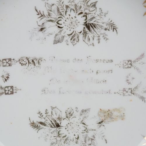 KPM Plate with saying Plato KPM con refrán

de porcelana, blanca con decoración &hellip;