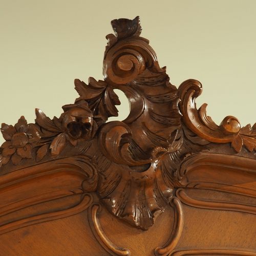 Large wardrobe, Viennese rococo around 1870 Grande armoire, rococo viennois vers&hellip;