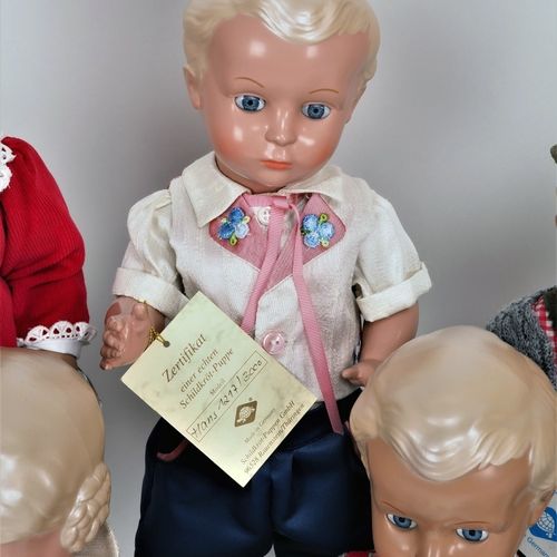 Convolute Schildkröt dolls, 9 pieces Convolute Schildkröt娃娃，9件

穿蕾丝裙的小女孩，高16厘米。穿&hellip;