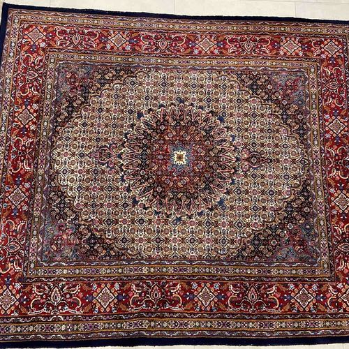 Handknotted Persian carpet, "Moud", probably 70s Alfombra persa anudada a mano, &hellip;