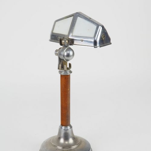 French designer lamp, 30s, so called pirouette. Französische Designerlampe, 30er&hellip;