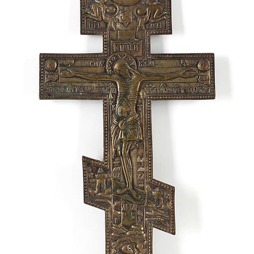 Null 俄罗斯

19世纪。

祝福的十字架。

青铜，37.2 x 19.5厘米。

€ 65