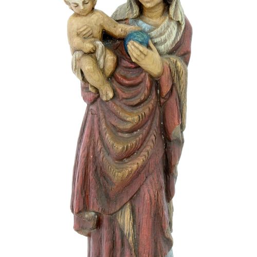 Null THE WOMAN OF THE APOCALYPSE 20th century Figure of Madonna with Child. Carv&hellip;