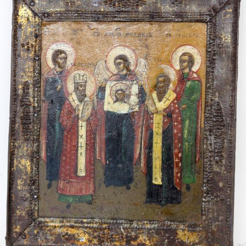 Null 俄罗斯圣像 18/19世纪，大天使米迦勒和曼迪利翁被4个圣人包围。有金属基座。26.5 x 22.5厘米。关键词：圣物、宗教、偶像、俄罗斯、俄国