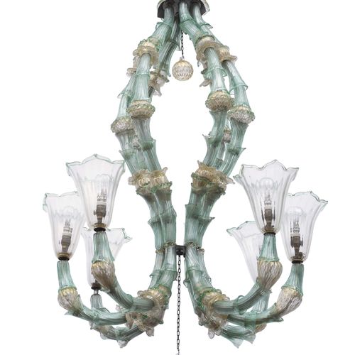 Null Chandelier
Murano, probablement barovier & toso, verre des années 1960/70, &hellip;