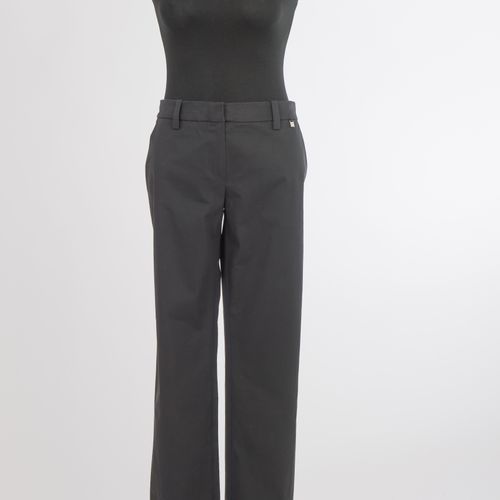 Louis Vuitton trousers, Paris Cotton, buttoned at the …