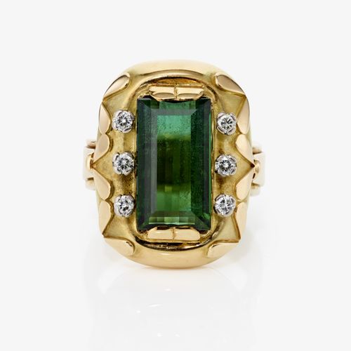 Null Ring with green tourmaline and diamonds Germany, 1940s/1950s