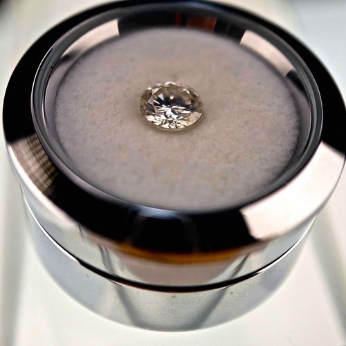 Diamant naturel de 0,35 carat certifié Diamant naturel de 0,35 carat certifié pa&hellip;