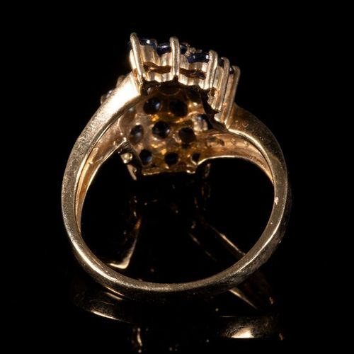 FREE POST 9 kt. Yellow gold - Ring - 2.10 ct Sapphire KOSTENLOSER INTERNATIONALE&hellip;