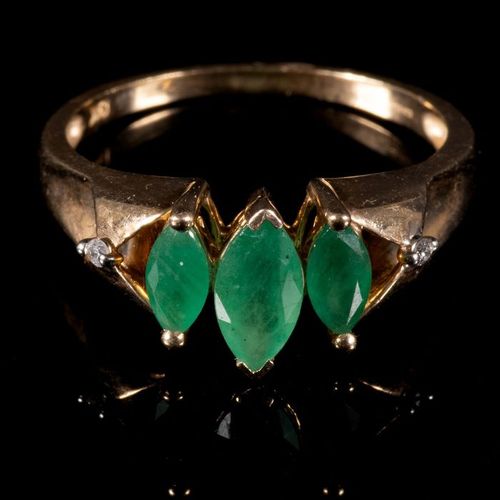 FREE POST 9 kt. Yellow gold - Ring - 0.60 ct Emerald - EXPÉDITION INTERNATIONALE&hellip;