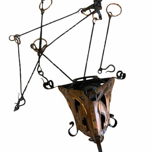 Null A 19TH CENTURY ART NOUVEAU COPPER AND IRON HALL LANTERN.