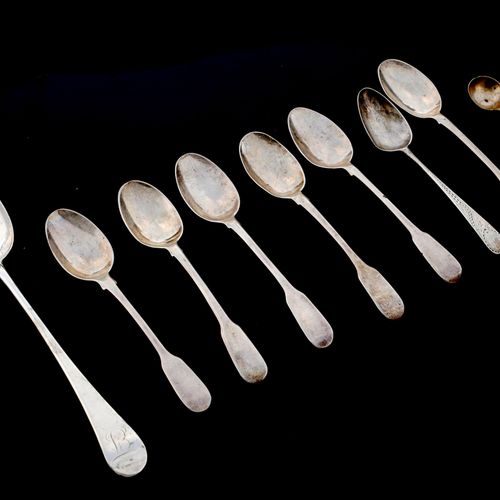 Null 九件18/19世纪的银质汤匙藏品

包括John Bridge，伦敦，1796年，Joseph Ash I，伦敦，1810年，Joseph Newco&hellip;
