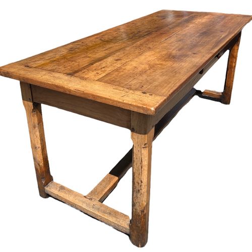 Null 
A GOOD EARLY 19TH CENTURY FRENCH FRUIT WOOD REFECTORY FARMHOUSE TABLE, the&hellip;