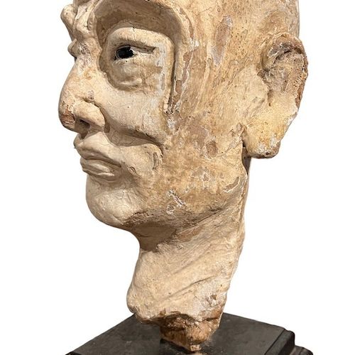 Null A CHINESE MING PERIOD TERRACOTTA 
Polychrome painted head of a Luohan with &hellip;