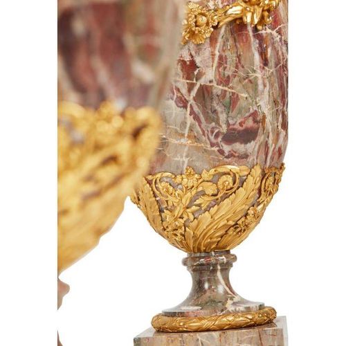 FINE PAIR OF LARGE RUSSIAN GILT BRONZE MOUNTED VEINED MARBLE URNS 19TH CENTURY J&hellip;