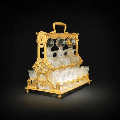 FRENCH GILT BRONZE AND BACCARAT CUT-GLASS TANTALUS LATE 19TH CENTURY ENSEMBLE DE&hellip;