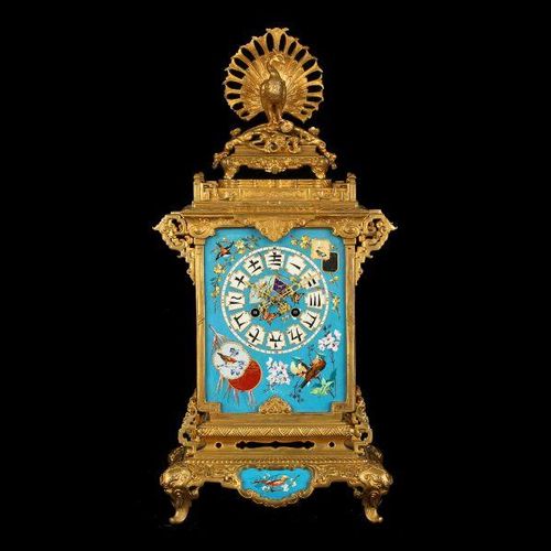 A FINE 19TH CENTURY FRENCH 'JAPONISME' GILT BRONZE AND PORCELAIN CLOCK GARNITURE&hellip;