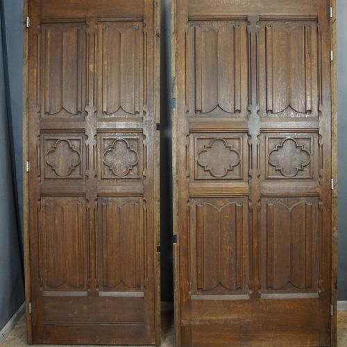 Null Paire of oak doors H225x100, H222x84