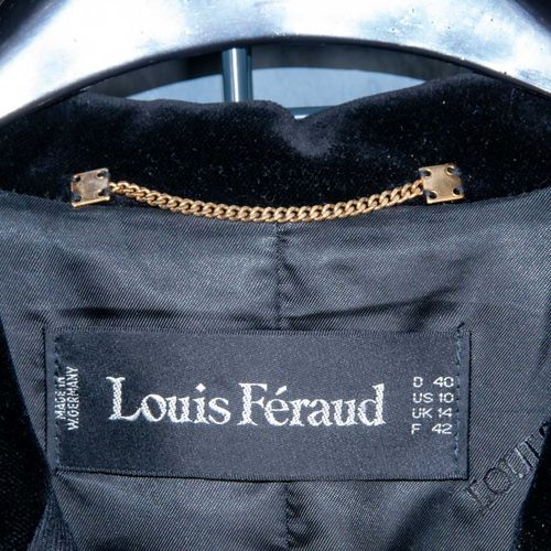 Null 
Cappotto nero di Louis Férand, taglia 40; in lana vergine/cotone con colle&hellip;