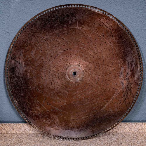 Null 
Gran "POLYPHON" de Polyphon Werke, Leipzig circa 1900, caja de nogal acris&hellip;