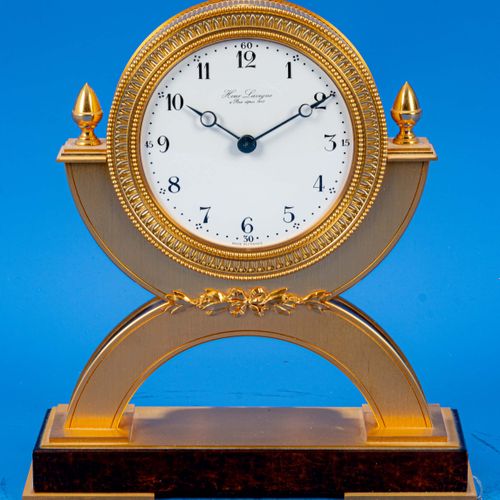 Null 
Elégante horloge de table, cadran portant la mention : "Hour Lavigne a Par&hellip;