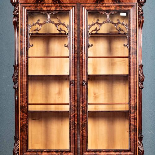 Null 
Librería antigua de 2 puertas, Louis Philippe circa 1860, caoba maciza y e&hellip;