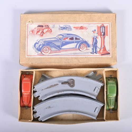 Null Car racetrack with two cars, tin, Made in Germany, around 1940, with spring&hellip;