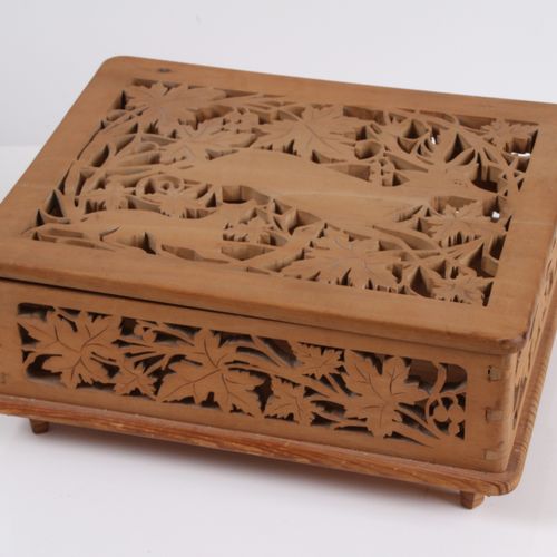 Null Letter box. After 1900, limewood, fretwork. H: 28 x 12 x 22cm
