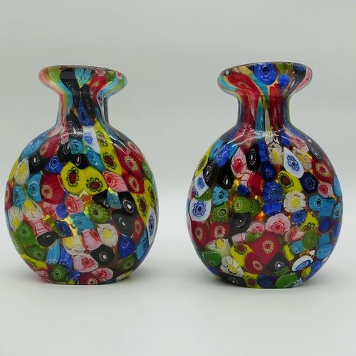 Null Paire de vases Murano, "Millefiori", verre épais avec murines polychromes, &hellip;