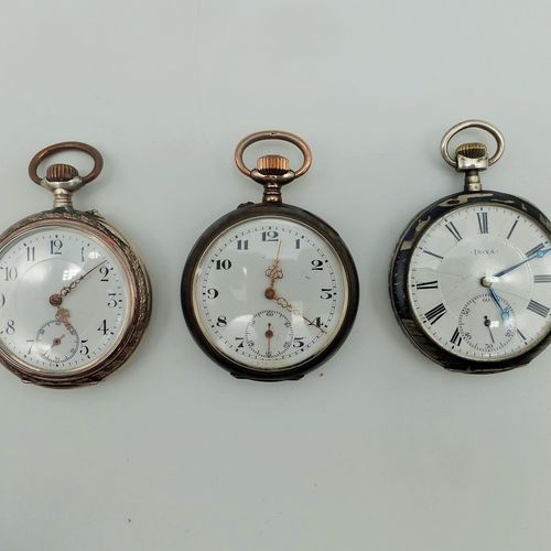 Null 3 orologi da tasca in argento, 1x Doxa Tula in argento con cassa finemente &hellip;