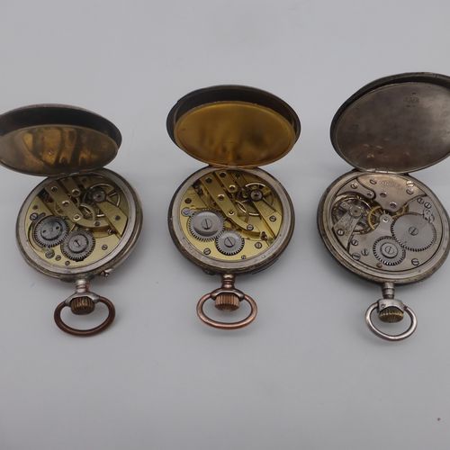 Null 3 silver pocket watches, 1x Doxa Tulasilber with fine decorated case, dial &hellip;