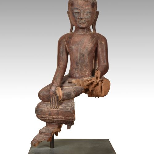 A LARGE BURMESE CARVED WOOD AND LACQUERED BUDDHA FRAGMENT, SHAN (TAI-YAI) PERIOD&hellip;