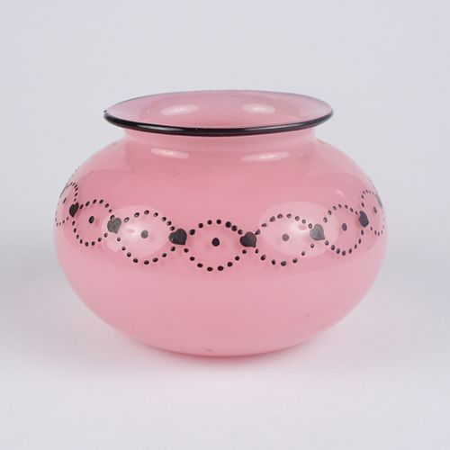 Null Vase mit schwarzem Punkt-Herz-Emailledekor, Jugendstil um 1910

 roséfarben&hellip;