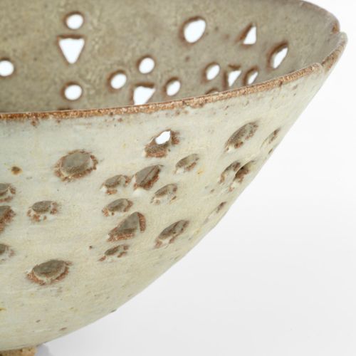 Null 
Ian Godfrey (1942-1992)


Bowl



oatmeal glaze, with pierced circles and &hellip;