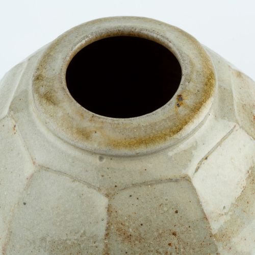 Null 
Phil Rogers (1951-2020)


Vase



ash glaze, the shoulders with cut sides
&hellip;