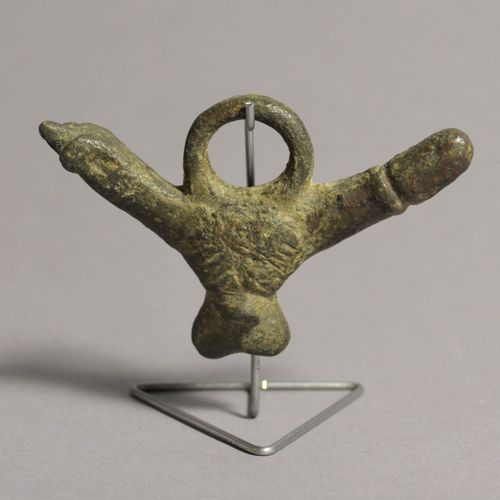 Null Fascinum

Romain, 1.-3. Siècle après J.-C.

Bronze, L = 7,5 cm (3 pouces)

&hellip;