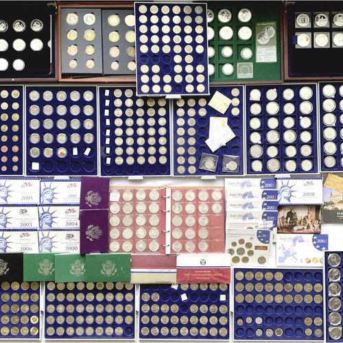 Null LOTS, Collections general, Large accumulation coins and medals in numerous &hellip;