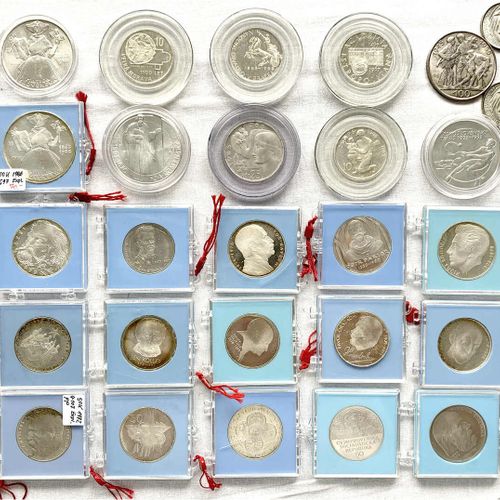 Null 外国硬币和奖牌，捷克斯洛伐克，很多，从1955年开始的37枚银币的美丽积累：2 X 500 korunas PP，3 X 500 korunas St&hellip;