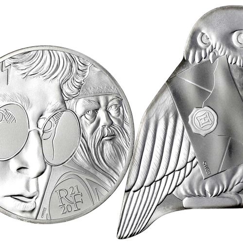 Null 外国硬币和奖章，法国，第五共和国，自1958年以来，2个不同的10欧元的哈利波特2021系列纪念银币。 哈利波特和阿不思-邓布利多（圆形）和雪鸮海德薇&hellip;