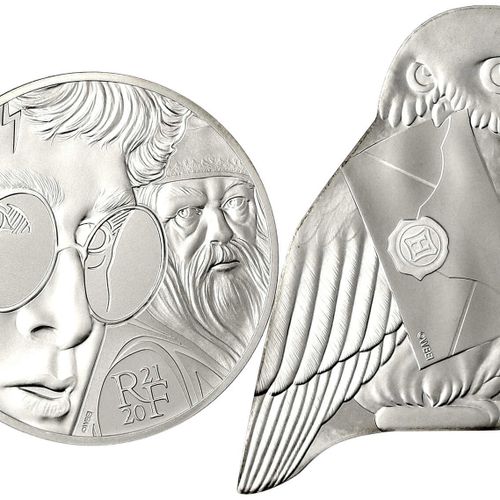 Null 外国硬币和奖章，法国，第五共和国，自1958年以来，2个不同的10欧元的哈利波特2021系列纪念银币。 哈利波特和阿不思-邓布利多（圆形）和雪鸮海德薇&hellip;