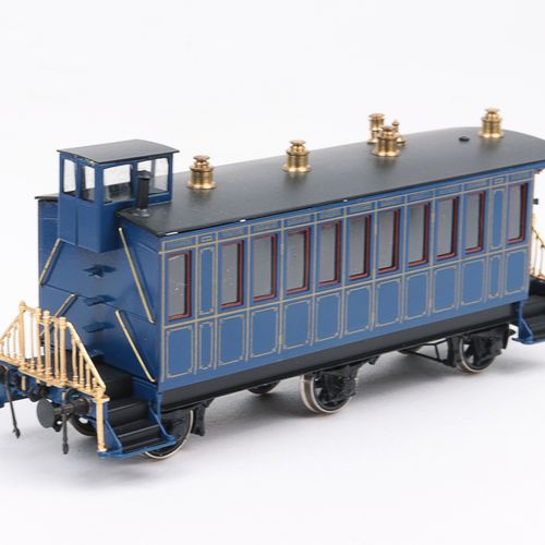 Brawa - Original - Hofzug 路德维希二世国王的宫廷列车，4节车厢，包括房车和露台车，护卫车，H0轨距，金属/黄铜，皇家蓝色，带有真正的镀&hellip;