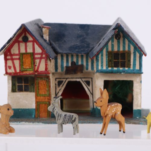Erzgebirge - Konvolut 3 chip boxes with tire animals, wooden houses, vehicles, m&hellip;