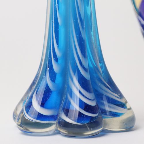 Konvolut 3 pcs., vases, de diff. Formes et tailles, verre incolore et bleu, 1x b&hellip;