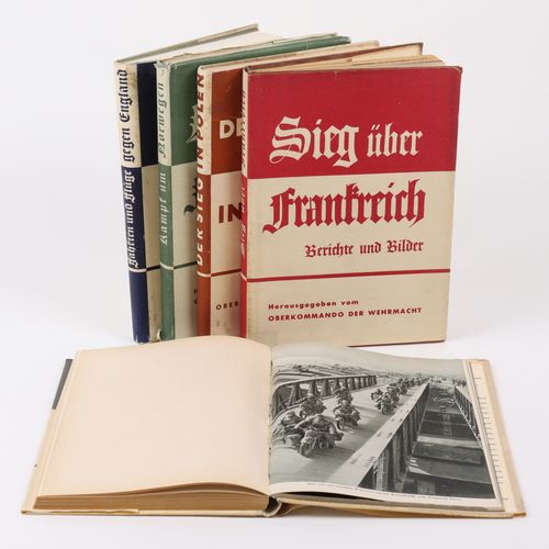 Bücher - 2.WK 5 pc, 1x "Fahrten und Flüge gegen England", Berlin 1941, 1x "Kampf&hellip;